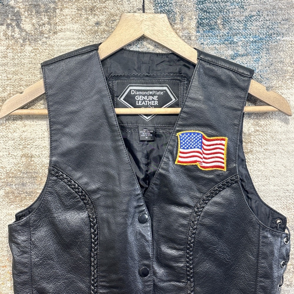 Y2K Diamond Plate Women's M Genuine Leather Motorcycle Vest Biker USA Flag